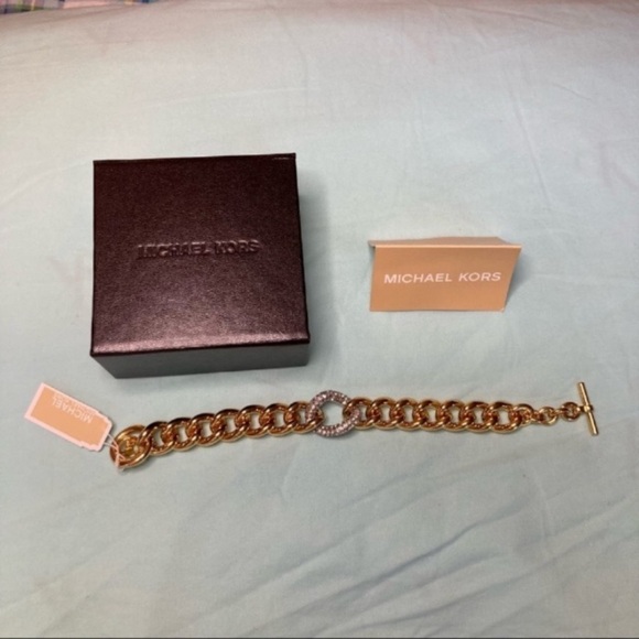 NWT Michael kors bracelet - Picture 1 of 7